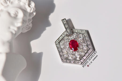 它可以吸收任何颜色的光之后，仍然呈现炙热的红色 商品图3