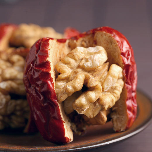 新疆红枣夹核桃  500g 商品图1