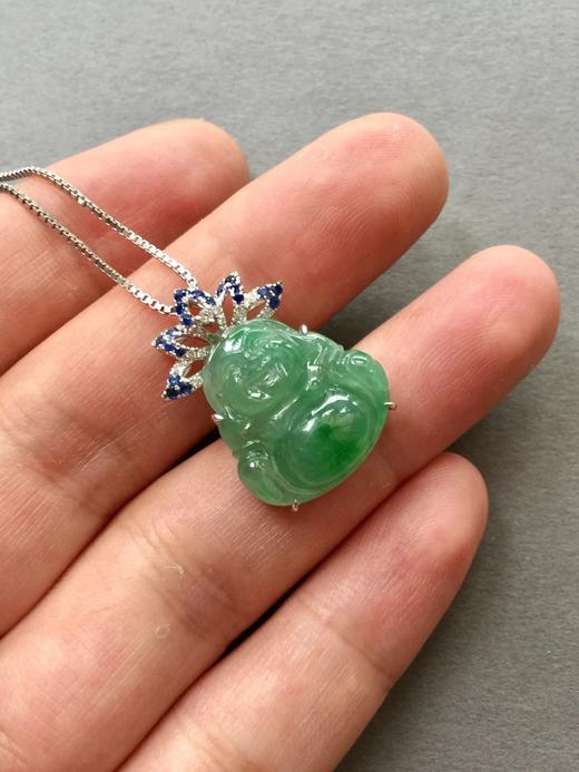 花开见佛-翡翠冰种阳绿肚子俏色弥勒佛 商品图3