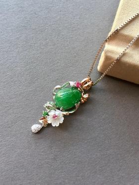 仲夏夜之梦翡翠阳绿小甲虫