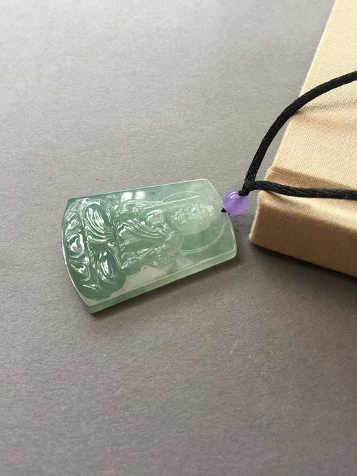 翡翠冰种晴水飘花不动尊菩萨牌 商品图2