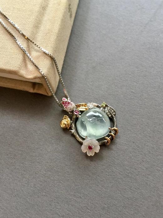 大自然的梦-翡翠高冰种小甲虫 商品图0