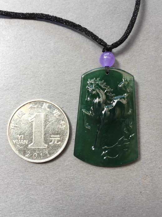 翡翠冰种湖水绿马牌 商品图3