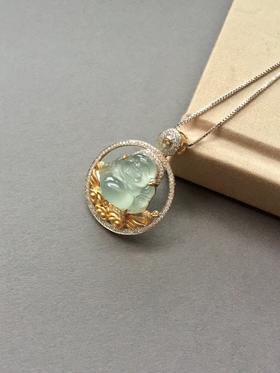 18k金钻石镶嵌翡翠高冰种弥勒佛