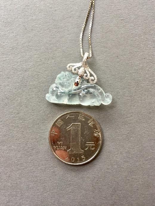 翡翠玻璃种貔貅18k白金钻石镶嵌 商品图3