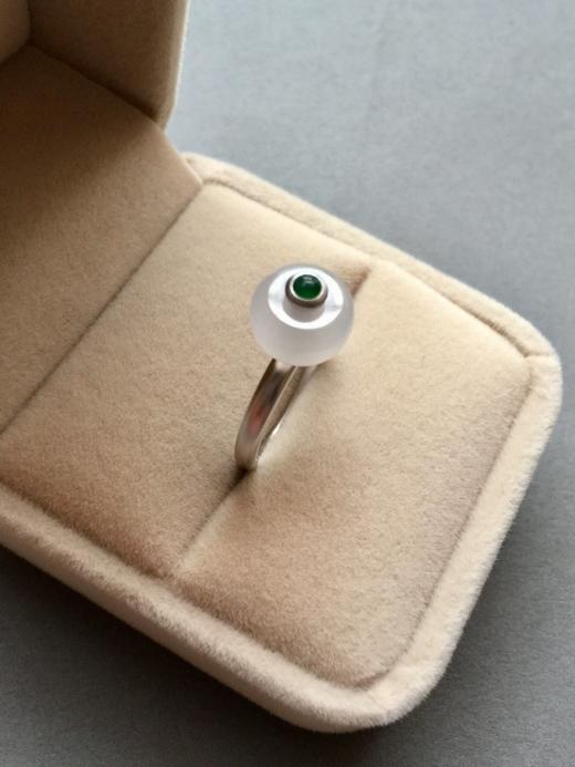 冰种翡翠路路通转运珠戒指18k白金镶嵌 商品图3