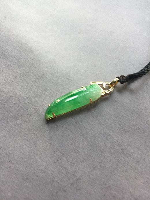 翡翠冰种阳绿府上有龙18k黄金镶嵌 商品图0