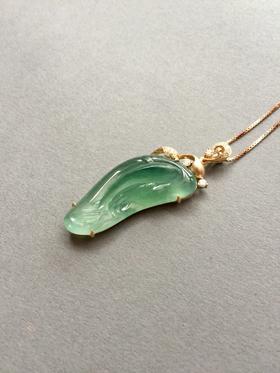 翡翠高冰种晴水如鱼得水18k黄金钻石镶嵌