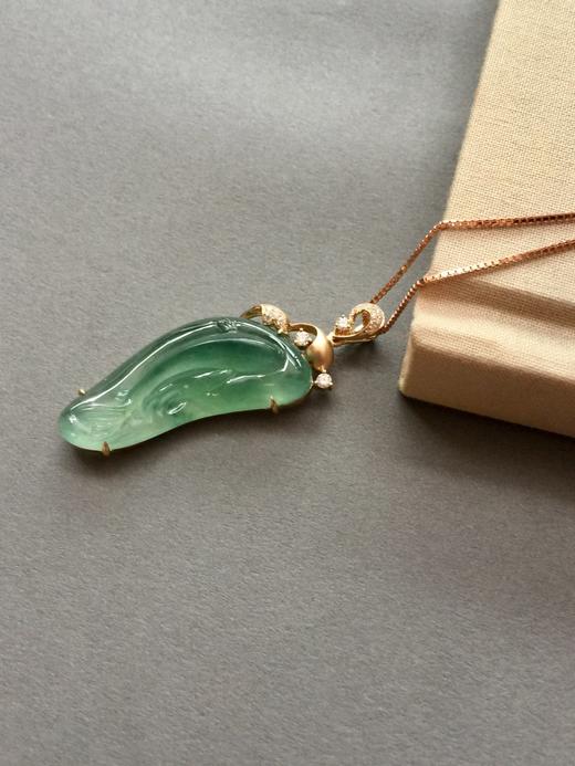 翡翠高冰种晴水如鱼得水18k黄金钻石镶嵌 商品图3