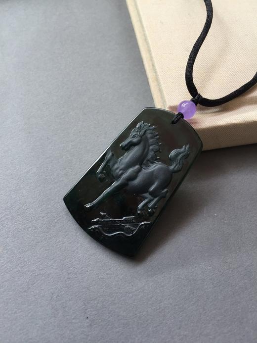 翡翠冰种蓝水马牌 商品图0