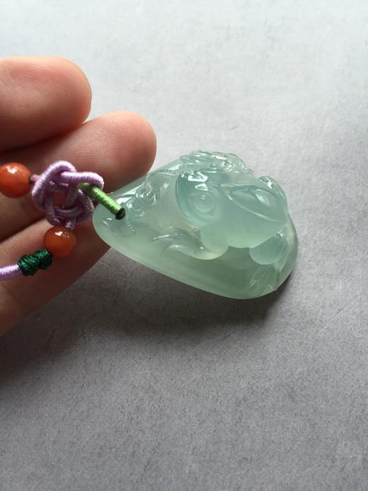 翡翠高冰种淡晴水青蛙呱呱来财 商品图1