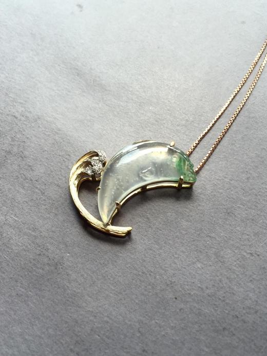 翡翠玻璃种阳绿俏色海豚18k黄金钻石镶嵌 商品图3