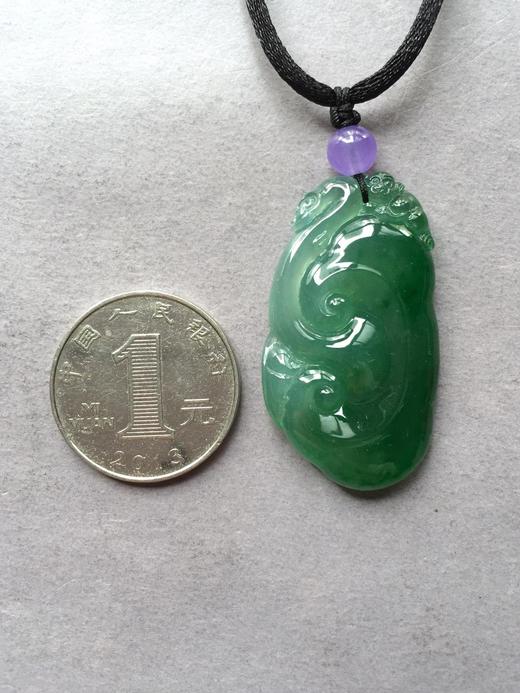 翡翠冰种阳绿厚装大如意 商品图3