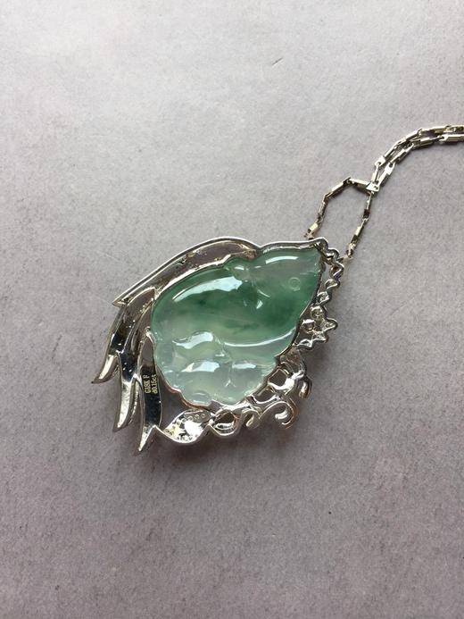 翡翠高冰种飘花母子豚 商品图2