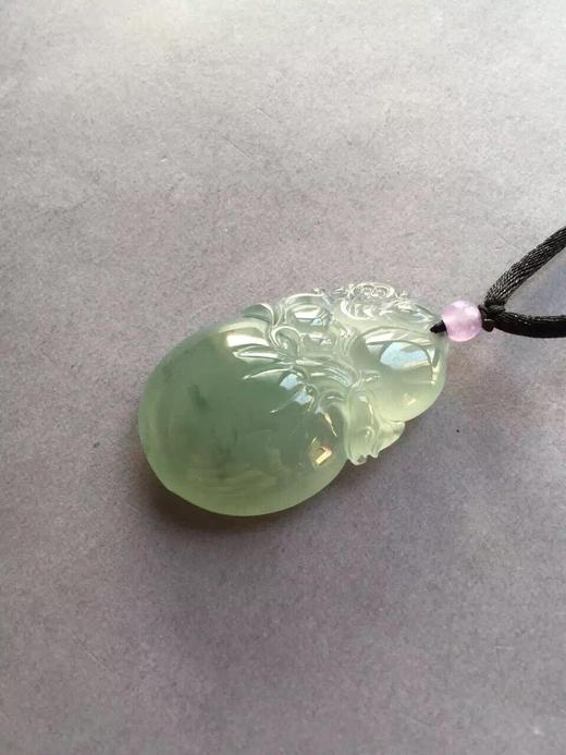 翡翠高冰种金猴捧寿 商品图3