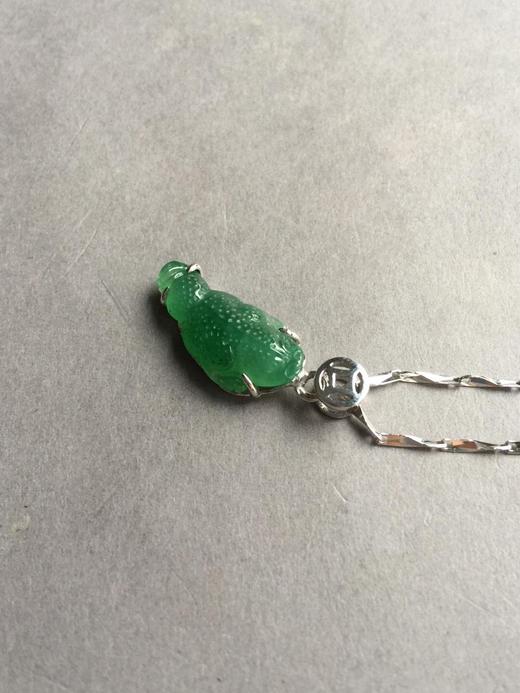 翡翠冰种满绿三脚金蟾18k白金镶嵌 商品图3