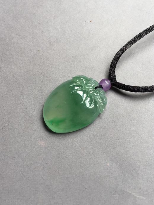 翡翠高冰种晴水飘阳绿仙桃 商品图3