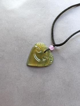 翡翠高冰种黄翡飘花龙如意