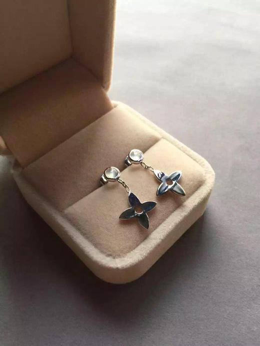 翡翠玻璃种蛋面耳坠18k白金镶嵌 商品图0