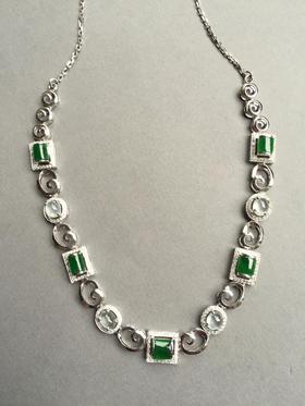 冰种帝王绿戒面加玻璃种蛋面项链18k白金镶嵌