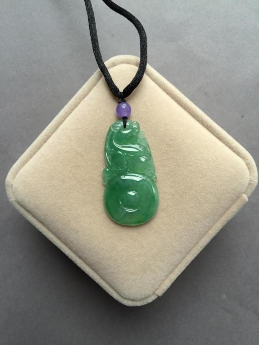 翡翠冰种浅阳绿福在眼前 商品图4