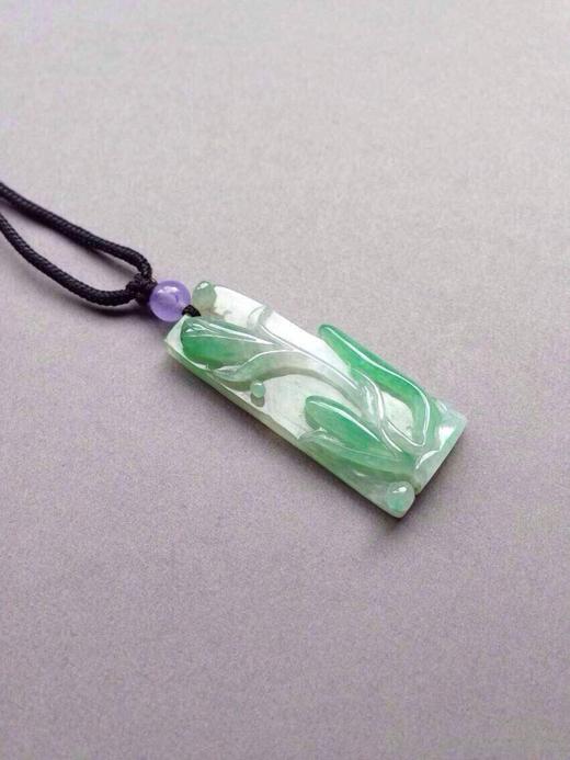 糯种阳绿白底青翡翠玉兰花 商品图3