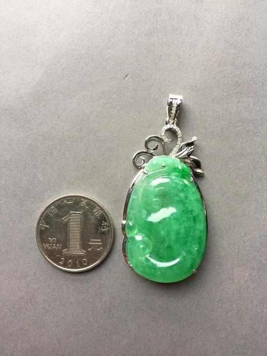 冰种阳绿翡翠如意18k白金钻石镶嵌 商品图3