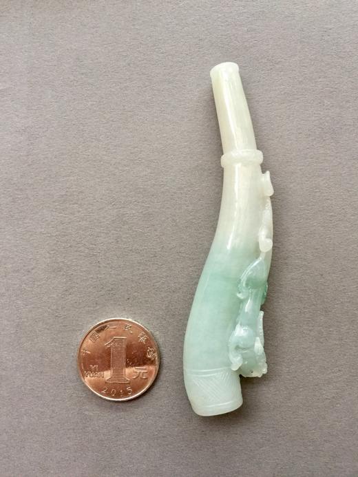 糯种飘阳绿翡翠烟斗 商品图3