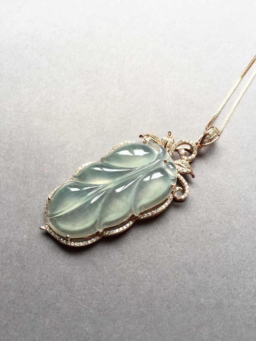 翡翠高冰种飘花大叶子18k玫瑰金钻石镶嵌 商品图0