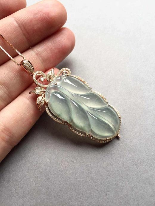 翡翠高冰种飘花大叶子18k玫瑰金钻石镶嵌 商品图2