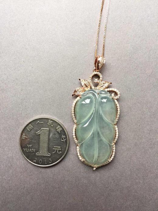 翡翠高冰种飘花大叶子18k玫瑰金钻石镶嵌 商品图3