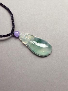 翡翠高冰种飘花金猴献寿