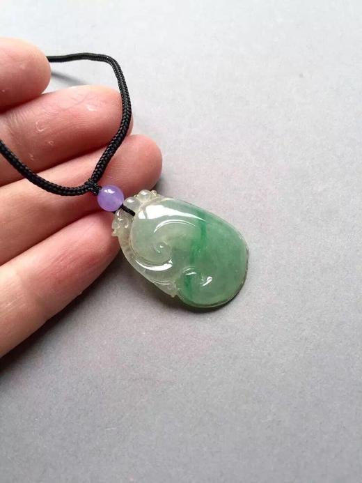 翡翠冰种飘阳绿如意 商品图2