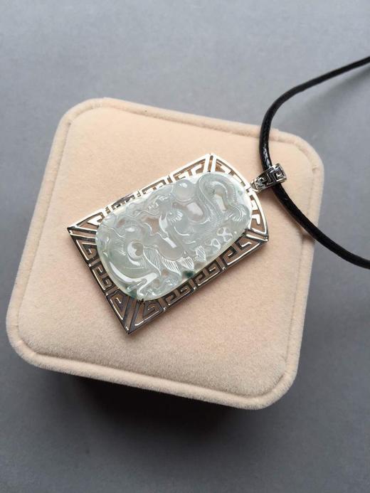 冰种龙牌18k白金镶嵌 商品图3