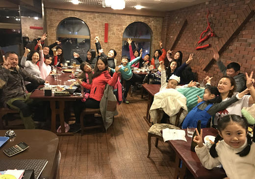 【寒假】松花湖4日滑雪之旅 2018年1月25日 2018年1月25日-1月28日机票+3晚酒店+3日雪票+专车+保险松花湖青山客栈 商品图3