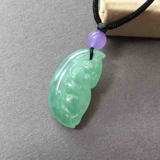 翡翠冰种晴水玉兔 商品图1