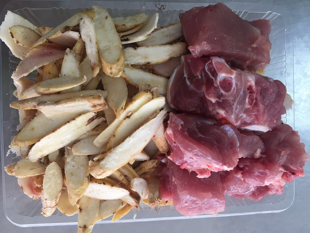 502牛大力土伏苓猪骨汤 牛大力 土伏苓 猪骨8两 赤小豆