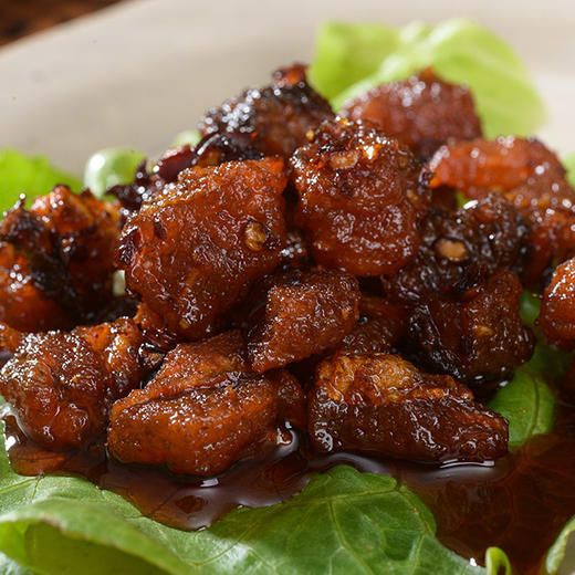 苗姑娘 鱼肉 油辣椒酱调味品调料 380g盒装 商品图2