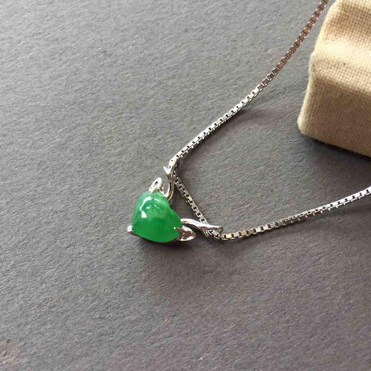 冰种阳绿翡翠鹿18k白金镶嵌 商品图2