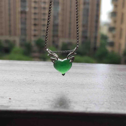 冰种阳绿翡翠鹿18k白金镶嵌 商品图8