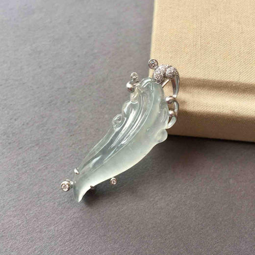 翡翠冰种浪花儿吊坠胸针两用款18k白金钻石镶嵌 商品图1