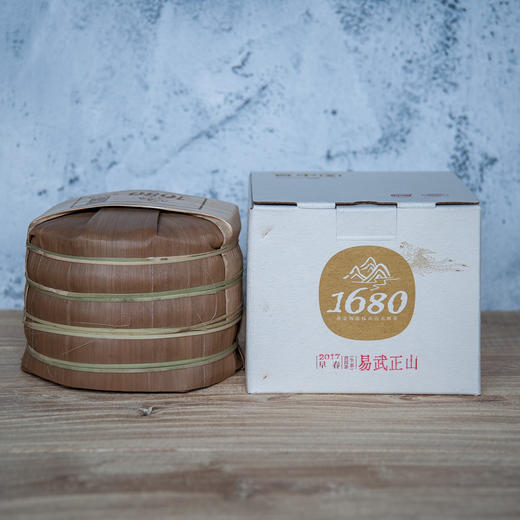 百中堂1680古树纯料系列 | 2017易武正山（普洱生茶） 片 商品图3