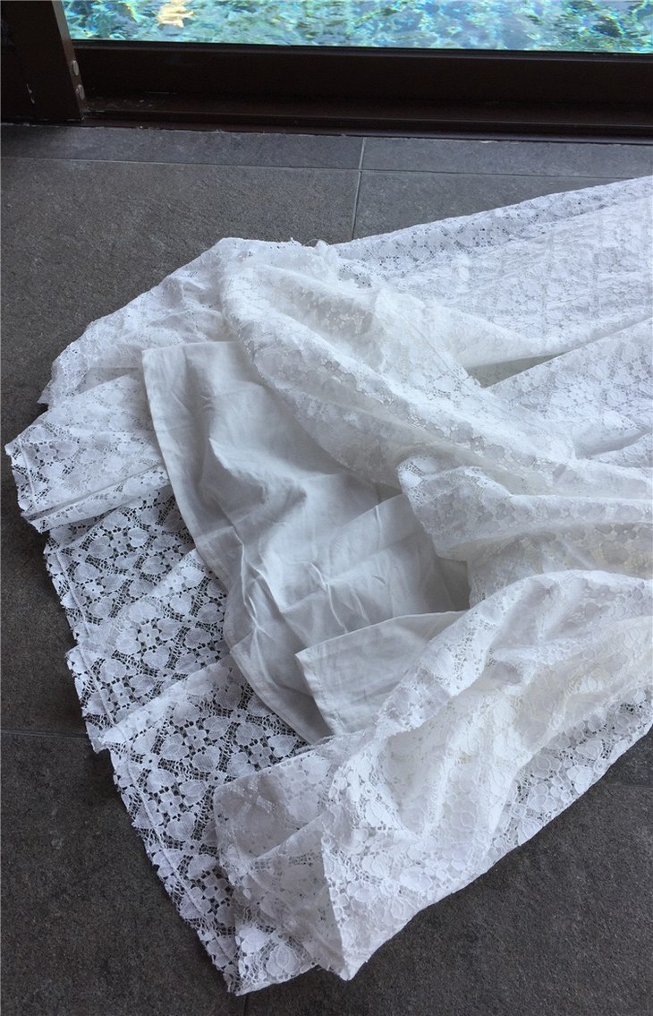 纯白蕾丝钩编半身长裙