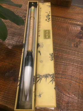 张大千选用画笔