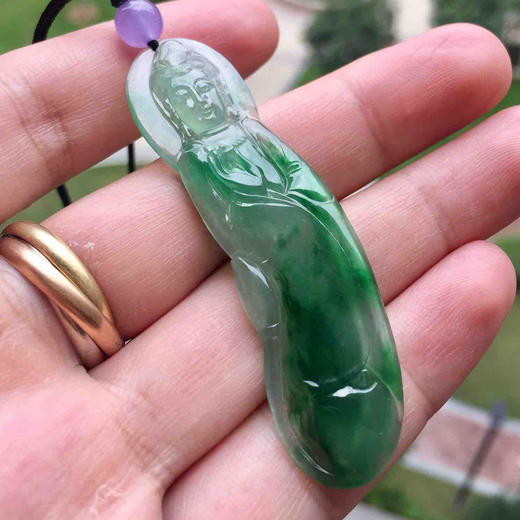 冰种阳绿翡翠观音 商品图7