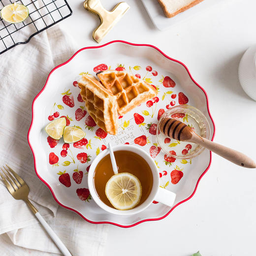 摩登主妇简约草莓贴花蛋糕烤盘披萨盘烘焙烤盘水果盘干果盘甜点盘