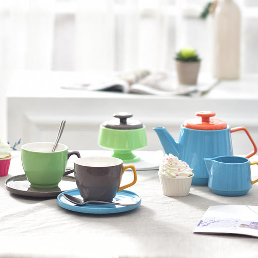 特惠 摩登主妇 创意撞色陶瓷茶具咖啡壶 欧式咖啡杯碟套装1 商品图0