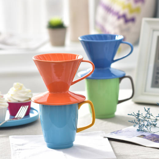 特惠 摩登主妇 创意撞色陶瓷茶具咖啡壶 欧式咖啡杯碟套装1 商品图1