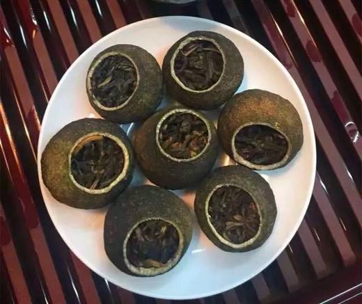 2017年小青柑(生晒珍珠)竹盖玻璃罐装250g 商品图3