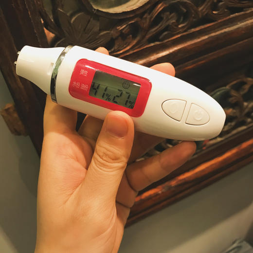 [屁侠换购]第八代 数字皮肤水油检测笔 荧光剂检测仪 2件包邮 商品图0